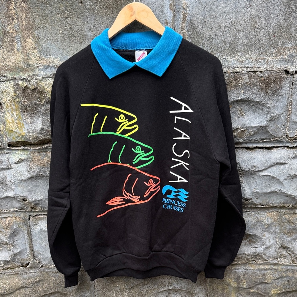 Vintage Alaska Tourist collared sweatshirt 90s salmon fishing Medium